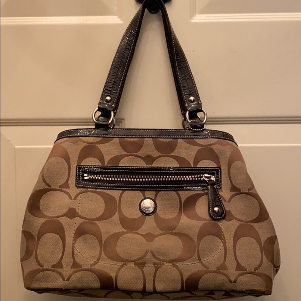 Coach purse - Picture 2 of 4